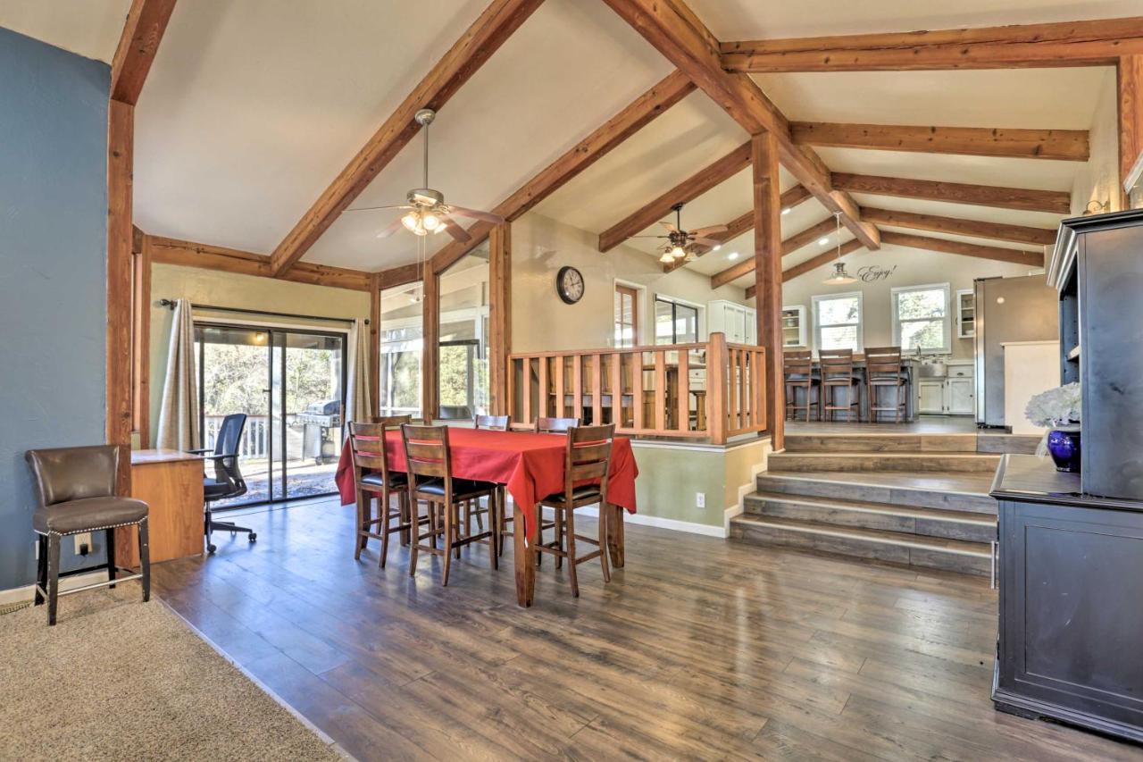 Yosemite With Deck Less Than 4 Mi To Bass Lake! * Oakhurst